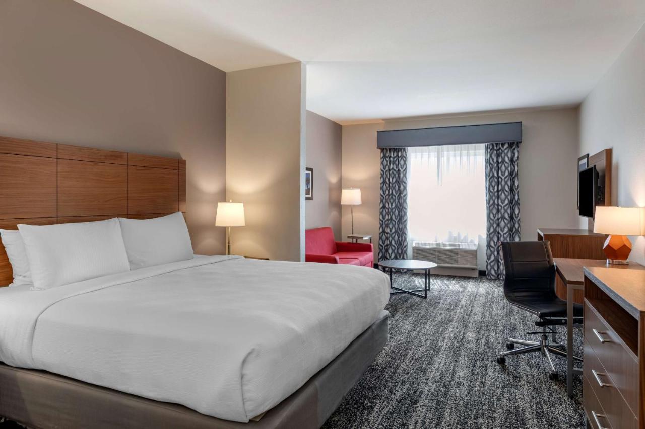 Best Western Plus Coachella Valley Inn & Suites Катидрал-Сити Экстерьер фото