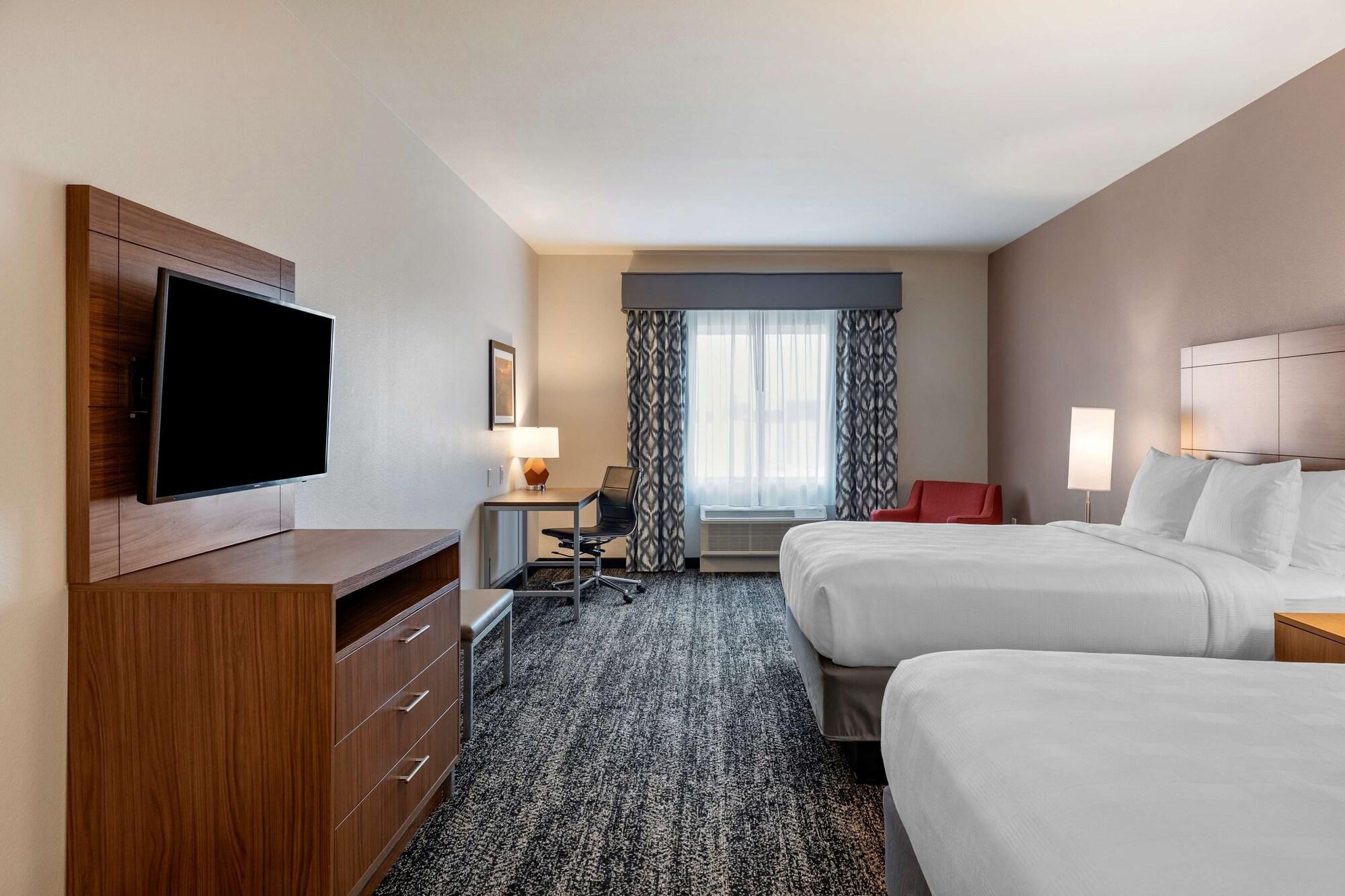 Best Western Plus Coachella Valley Inn & Suites Катидрал-Сити Экстерьер фото