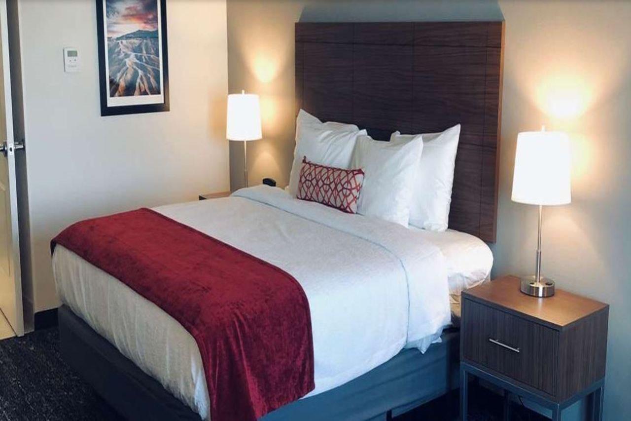 Best Western Plus Coachella Valley Inn & Suites Катидрал-Сити Экстерьер фото
